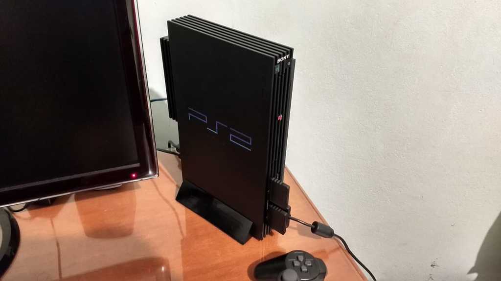 PS2 Fat Vertical Stand - SHAP3D®
